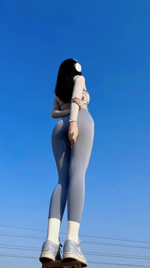 久久久久久久精品免费看_国产蜜臀一区二区三区日韩_人妻丰满av无码久久不卡