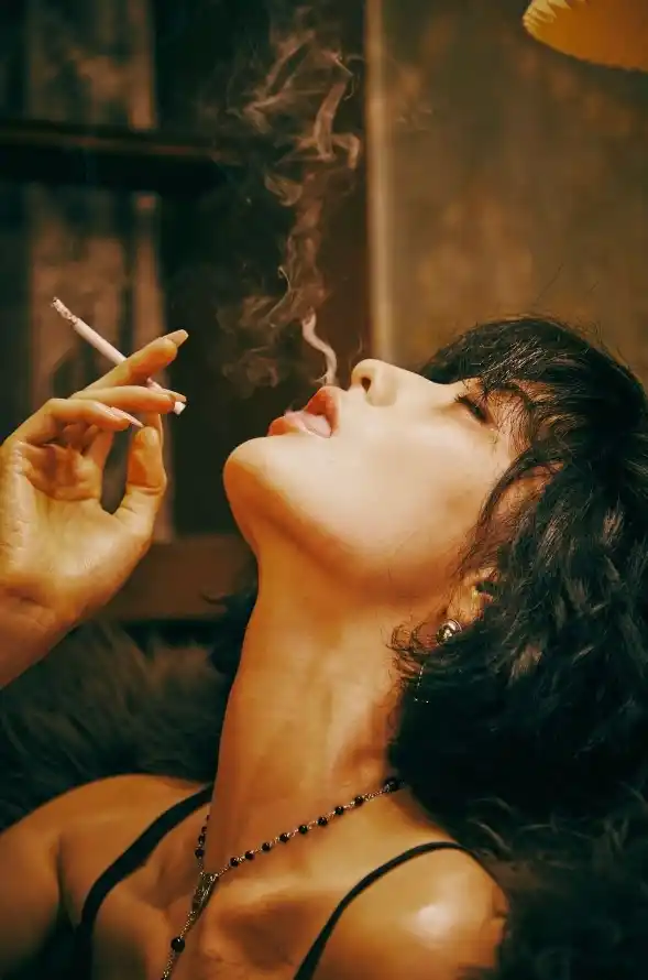 久久久久久久精品免费看_国产蜜臀一区二区三区日韩_人妻丰满av无码久久不卡